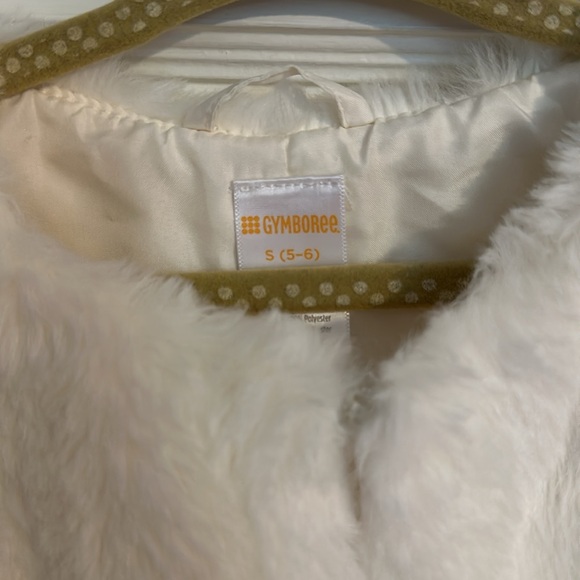 Gymboree white/cream fur shrug size 5-6 - Picture 2 of 5